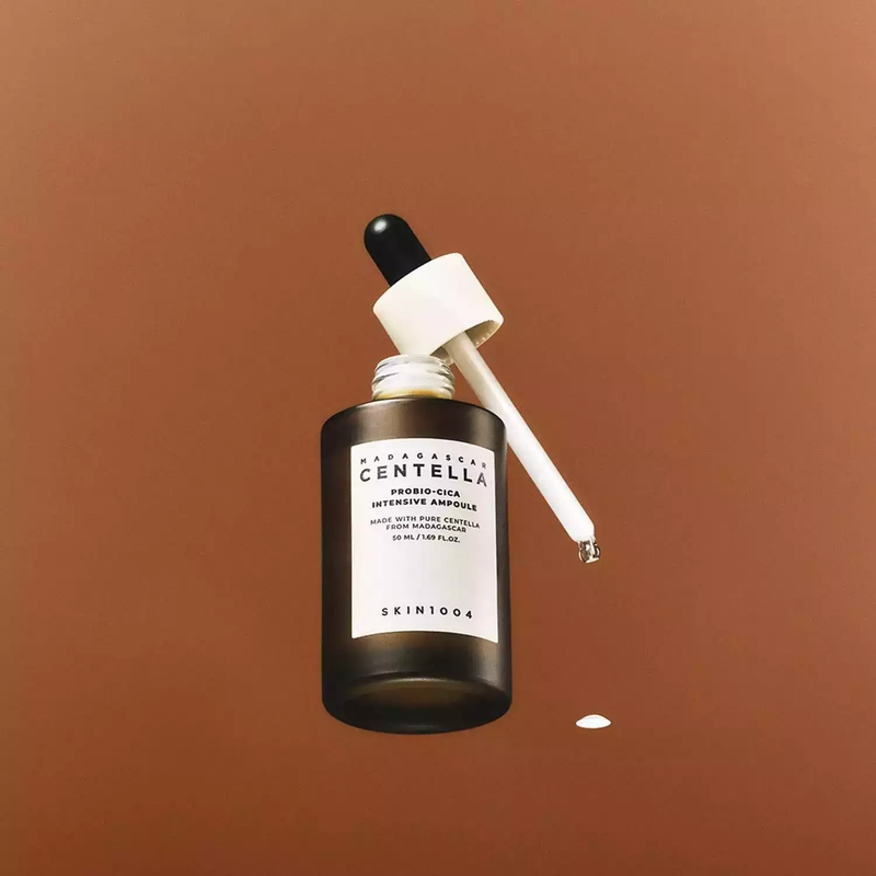 Відновлююча ампульна сироватка для обличчя з пробіотиками Skin 1004 Madagascar Centella Probio-Cica Intensive Ampoule, 30 мл 8809913830634 фото