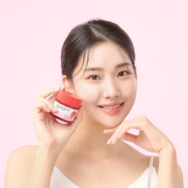 Крем з колагеном ROUND LAB Camellia Deep Collagen Firming Cream, 50 мл 8809962541840 фото