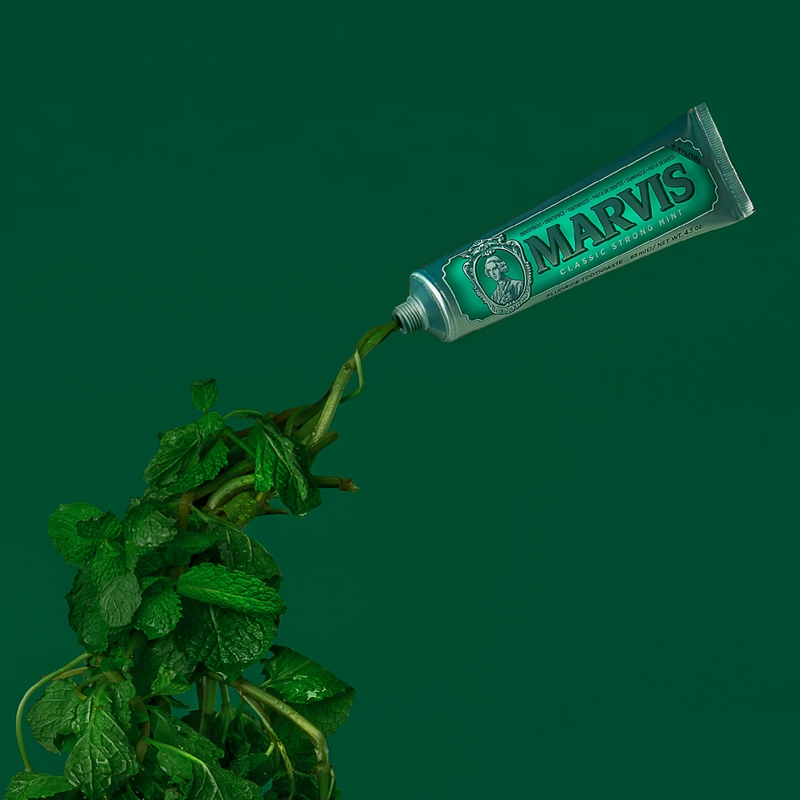 Зубна паста "Класична Інтенсивна М'ята" Marvis Classic Strong Mint, 85 мл 8004395111701 фото