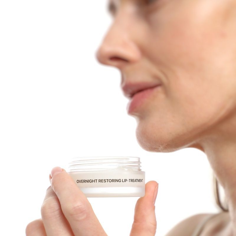 Відновлюючий бальзам для губ Transparent-Lab Overnight Restoring Lip-Treatment, 15 мл 43667 фото