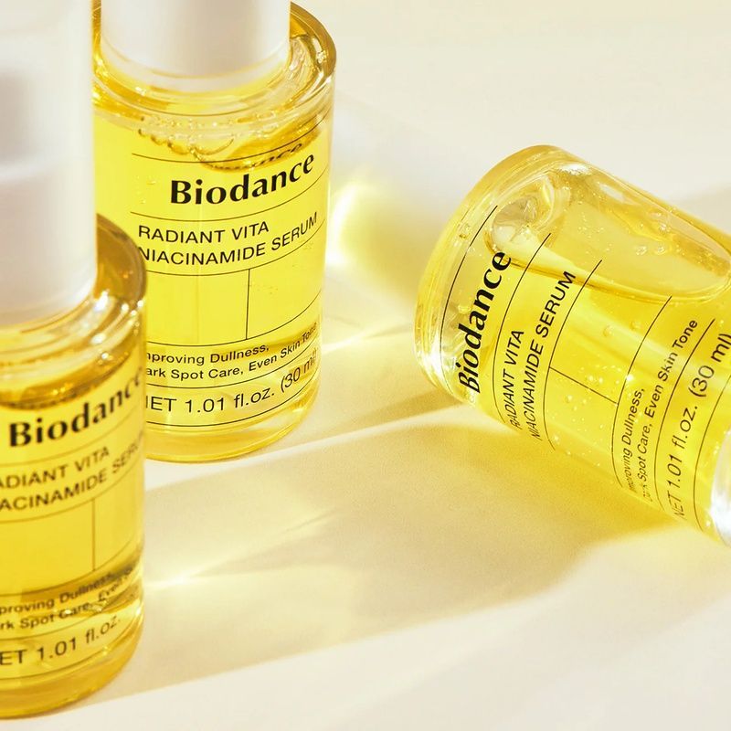 Сироватка для обличчя з ніацинамідом BIODANCE Radiant Vita Niacinamide Serum, 30 мл 8809891185009 фото