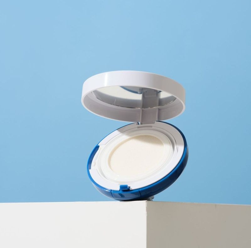 Cонцезахисний кушон з березовим соком ROUND LAB Birch Juice Moisturizing Sun Cushion Короткий термін, 15 г 8809782556628 фото