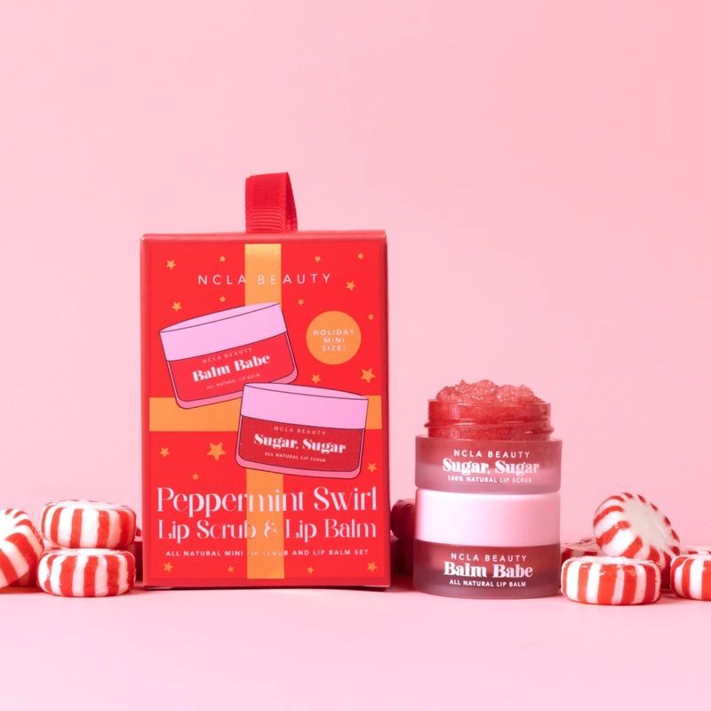 Подарунковий міні-набір &laquo;Різдв&rsquo;яний м&rsquo;ятний льодяник&raquo; NCLA Beauty Peppermint Swirl Ornament Lip Care Set, 2 в 1 860011722854 фото
