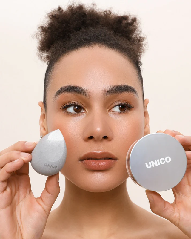 Прозора фінішна пудра для обличчя UNICO Setting & Finishing Ing Powder Pearl SPF13/PA+++, 10 г 482379221 фото