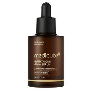 Освітлювальна сироватка з ліпосомальним глутатіоном Medicube AGE-R Glutathione Glow Serum, 30 г 8800256115174 фото