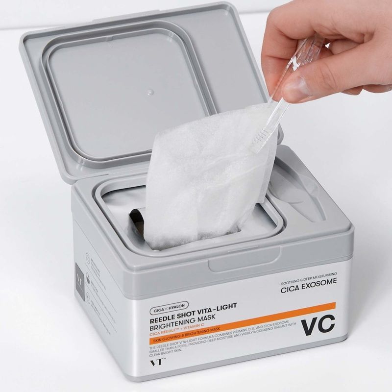 Набір освітлюючих масок зі спікулами та вітаміном С VT Cosmetics Reedle Shot Vita-Light Brightening Mask, 30 шт 8803463006242 фото