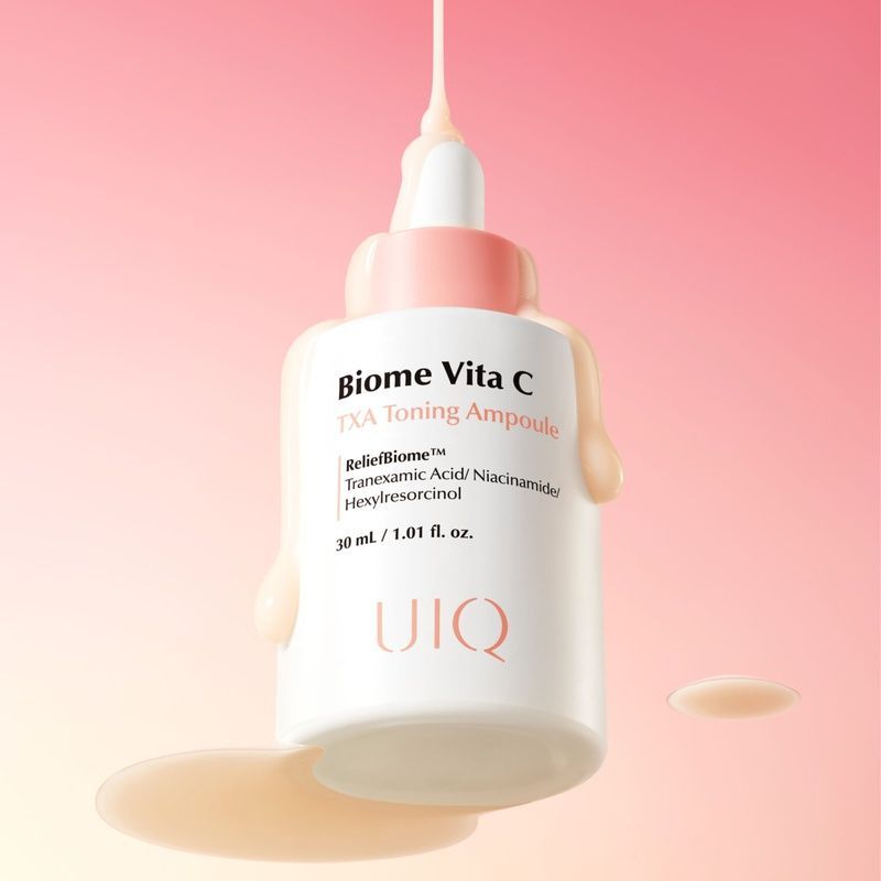 Освітлювальна концентрована сироватка з транексамовою кислотою UIQ Biome Vita C TXA Toning Ampoule, 30 мл 8809771752345 фото