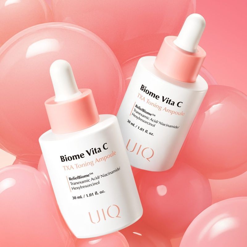 Освітлювальна концентрована сироватка з транексамовою кислотою UIQ Biome Vita C TXA Toning Ampoule, 30 мл 8809771752345 фото