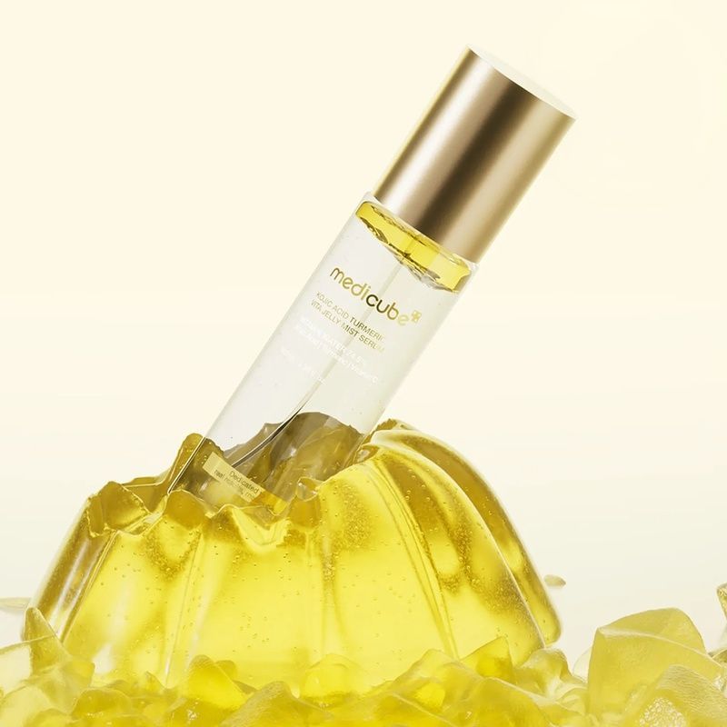 Освітлювальна гель-сироватка з кодзієвою кислотою та куркумою Medicube Kojic Acid Turmeric Vita Jelly Mist Serum, 100 мл 8800289479458 фото