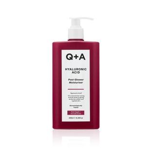 Засіб для інтенсивного зволоження шкіри Q+A Hyaluronic Acid Post-Shower Moisturiser, 250 мл 5060486266326 фото