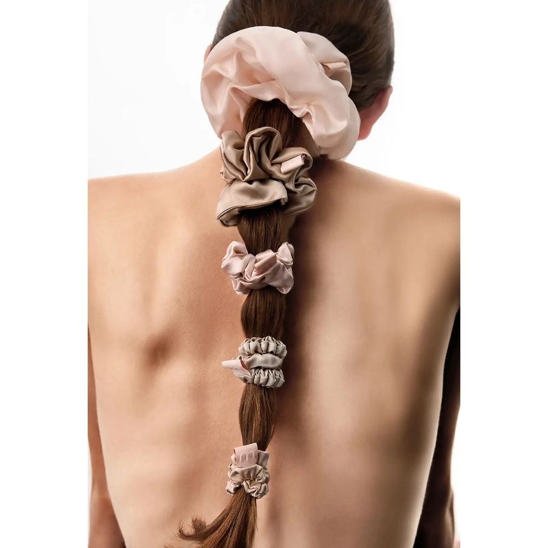 Набір із 2 тонких резинок з натурального шовку Mon Mou Silk Mini Slim Scrunchie Set Nude Нюдовий 4820290390607 фото