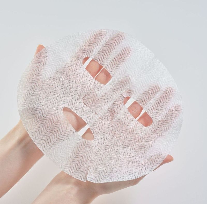 Заспокійлива тканинна маска з екстрактом голок сосни ROUND LAB Pine Calming Cica Mask Sheet, 27 мл 8809783325711 фото