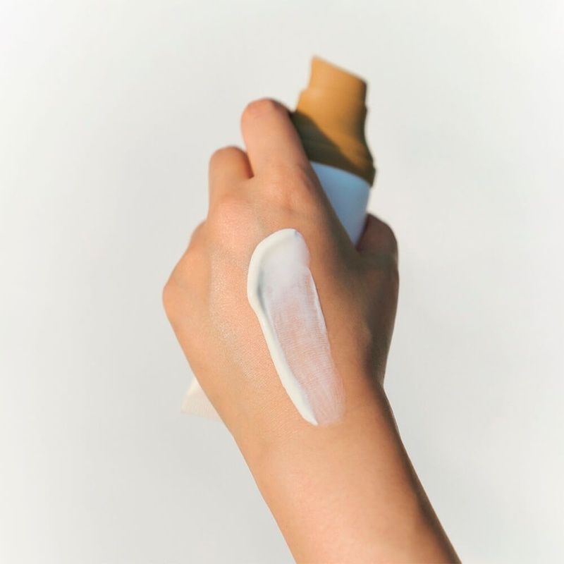 Легкий мінеральний сонцезахисний крем SKIN1004 Madagascar Centella Air-fit Suncream Light SPF30 PA++++, 50 мл 8809576261608 фото