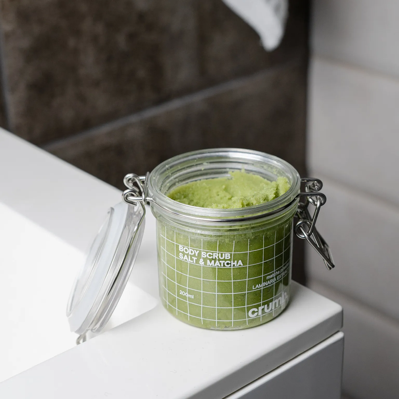 Сольовий скраб для тіла з пудрою Matcha Crumb та екстрактом ламінарії, 200 мл 14574 фото