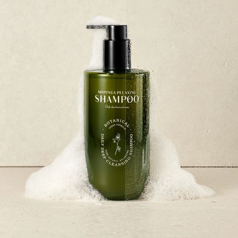 Веганський шампунь з олією морінги CU SKIN Dr. Solution Moringa Relaxing Shampoo, 400 мл 8809207225146 фото