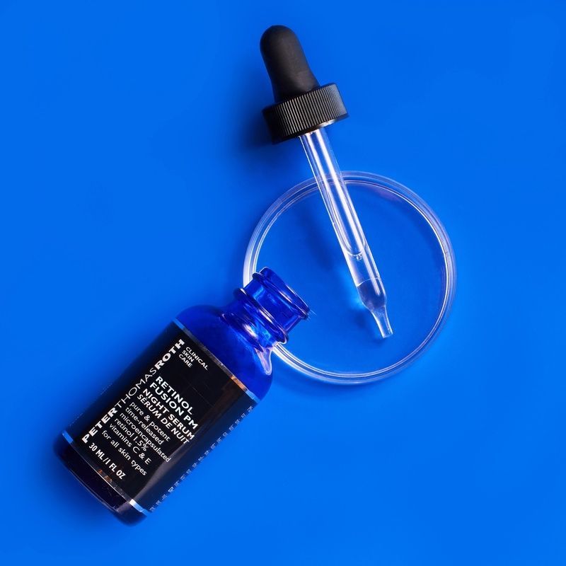 Нічна сироватка з ретинолом Peter Thomas Roth Retinol Fusion PM Night Serum, 30 мл 15-01-321 фото