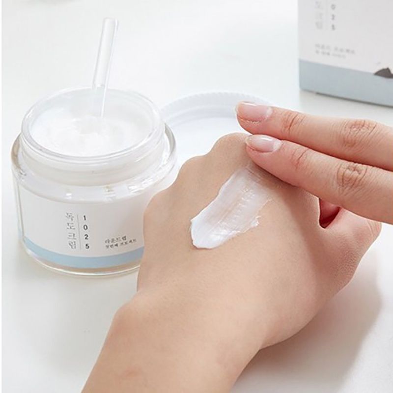 Зволожуючий крем з морською водою ROUND LAB 1025 Dokdo Cream, 80 мл 8809738600245 фото