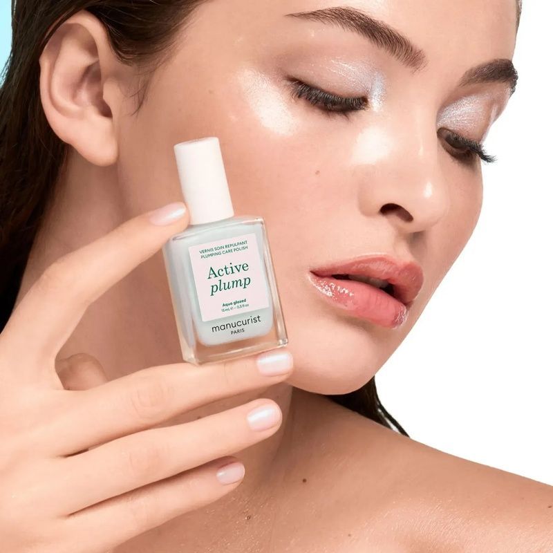 Лак для нігтів з колагеном та перламутровим молочним покриттям Manucurist Active&trade; Plump Aqua Glazed, 15 мл 3662263222185 фото