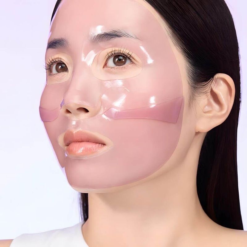 Гідрогелева маска з ікрою і PDRN Biodance Rejuvenating Caviar PDRN Real Deep Mask, 1 шт 8809891184613 фото