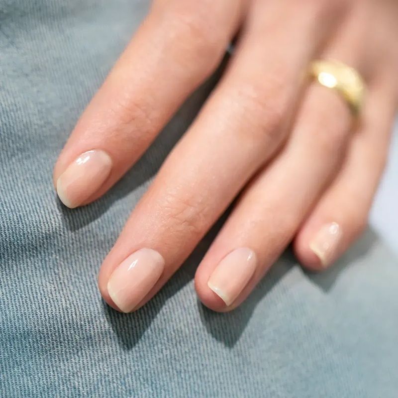 Лак для нігтів з нюдовим відтінком Manucurist Green&trade; Beige, 15 мл 3662263330194 фото