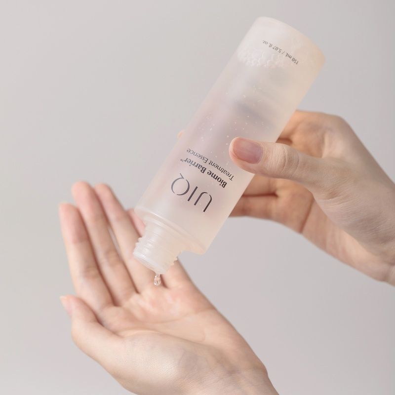 Мультифункціональна есенція UIQ Biome Barrier&trade; Treatment Essence, 20 мл 8809771751324 фото