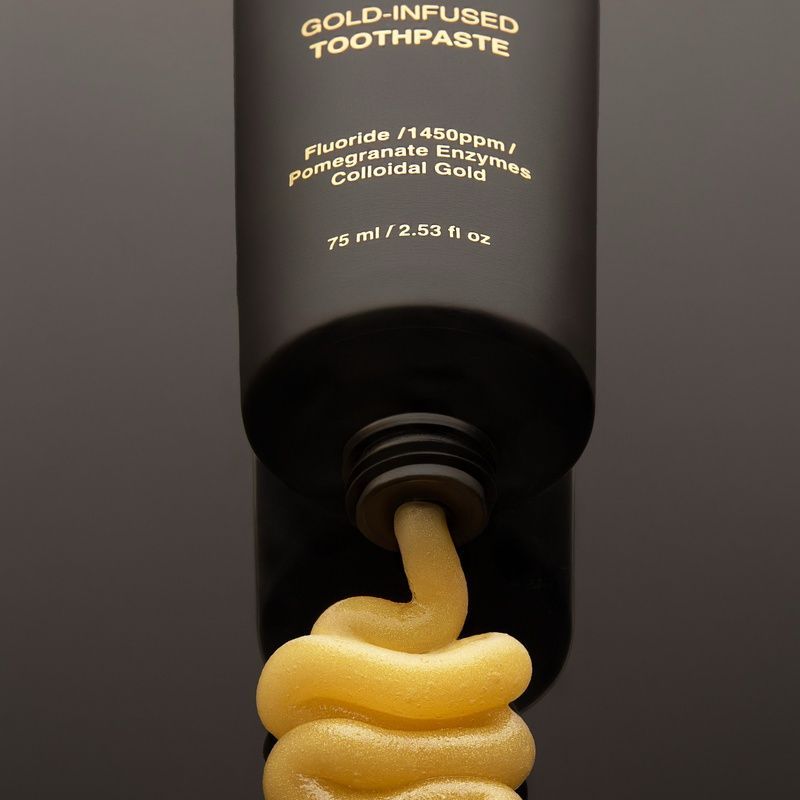 Зубна паста з колоїдним золотом Solident Gold-Infused Toothpaste, 75 мл 4823109704695 фото
