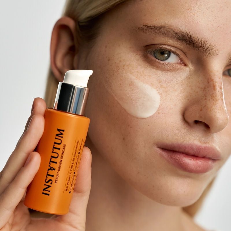 Суперконцентрований серум з вітаміном С INSTYTUTUM Brightening Vitamin C Serum, 30 мл 7649996589491 фото