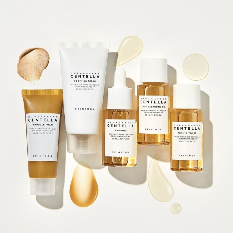 Набір мініатюр для обличчя з центеллою Skin 1004 Madagascar Centella Travel Kit Renewed 8809913831211 фото