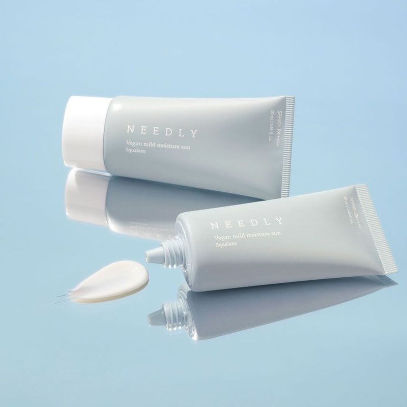 Зволожуючий сонцезахисний крем з рослинним скваланом Needly Vegan Mild Moisture Sun SPF 50+ PA++++, 10 мл 8809455422069 фото