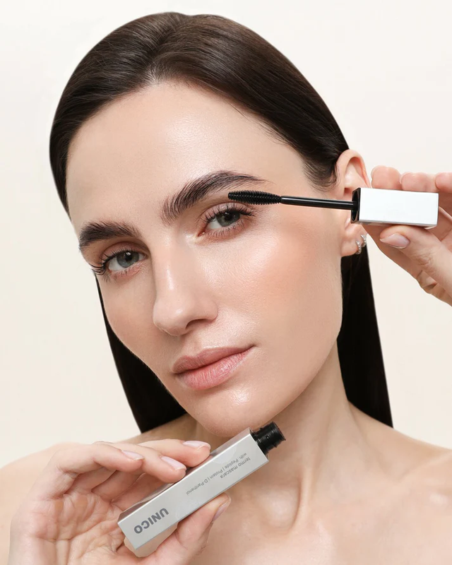 Термотуш з пептидами UNICO BLACK TERMO MASCARA with peptides, 10 г 482356992 фото
